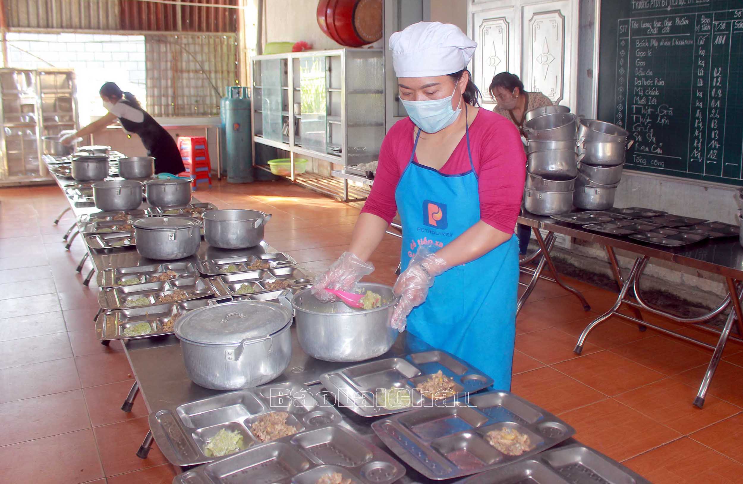 chia khẩu phần ăn